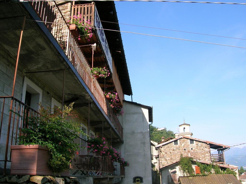 Al Carotin Apartamento Mantello Quarto foto